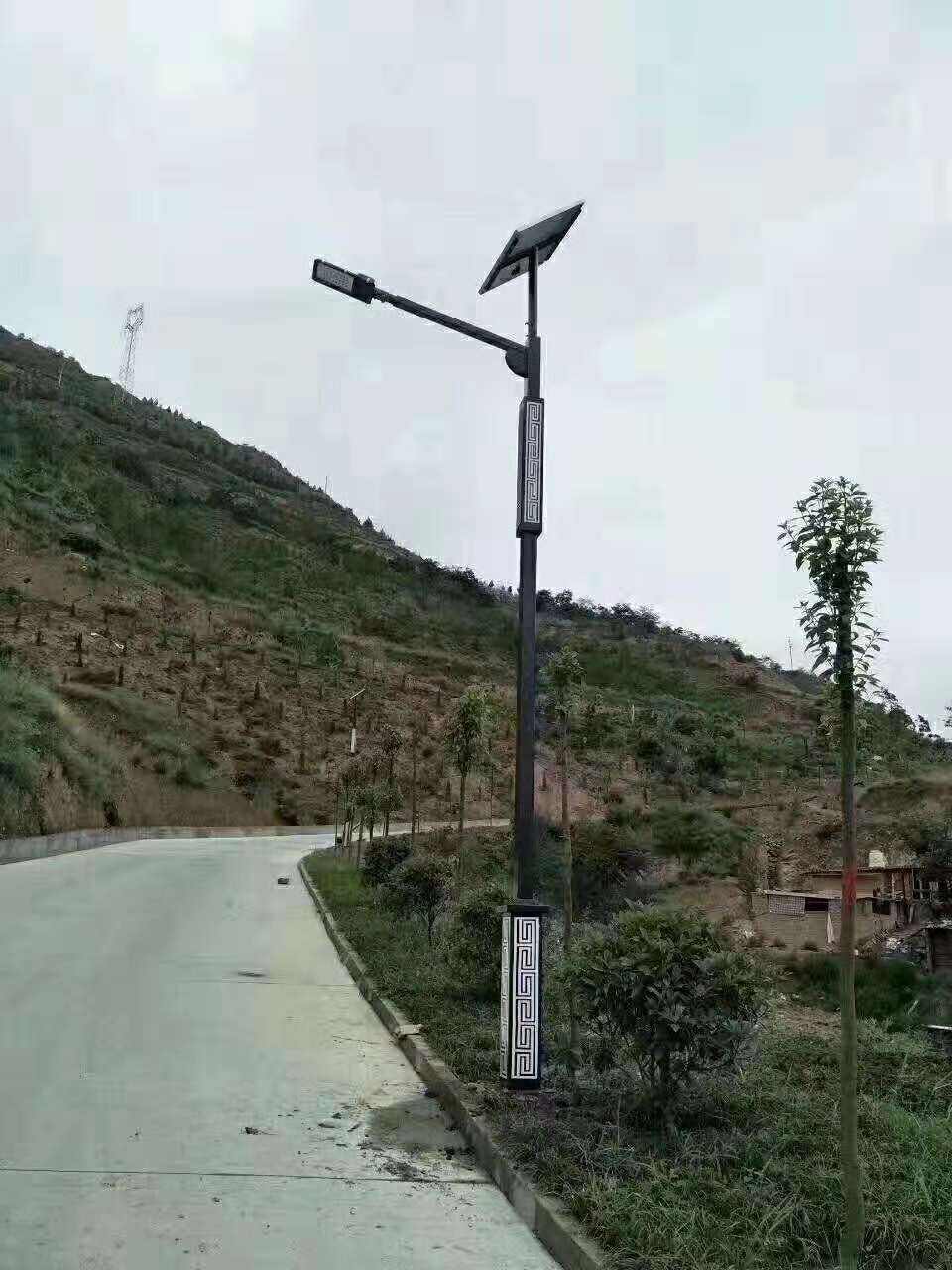 可克达拉市仿古太阳能路灯